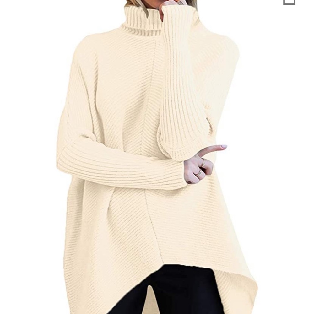 Cream colored turtleneck tunic, size small